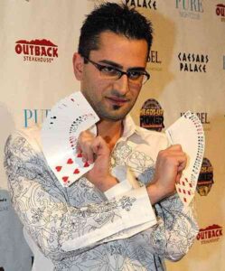 Antonio_Esfandiari_2007