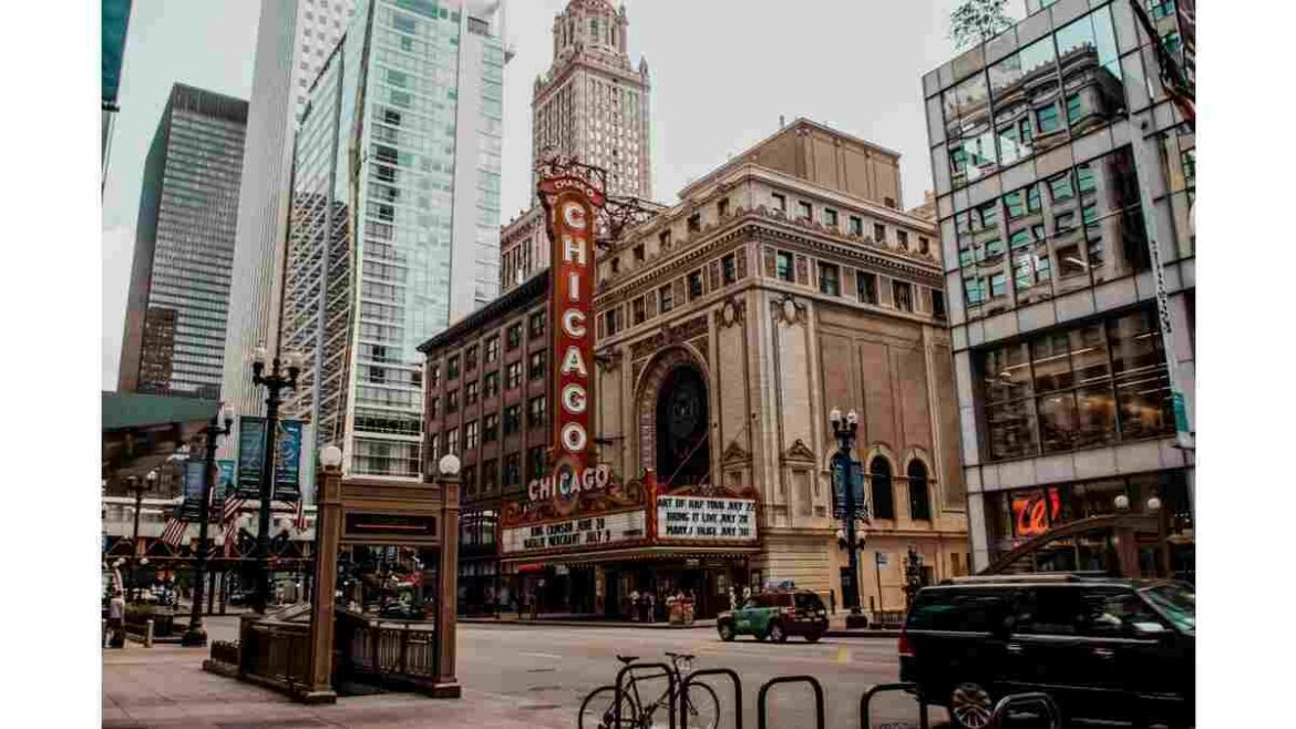 9 Reasons to Move to Chicago