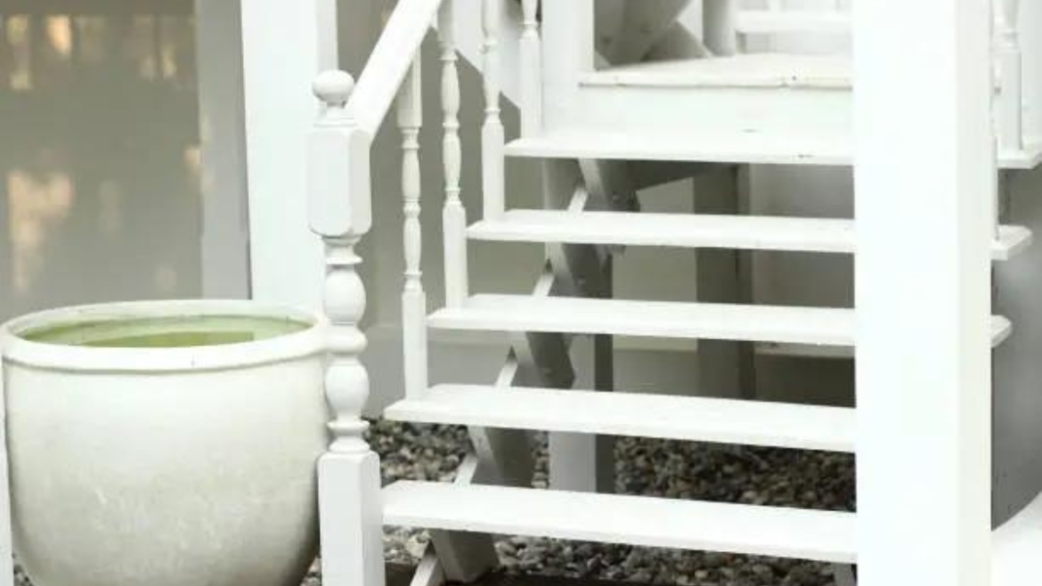 How to Refinish Your Staircase for a Fresh Look