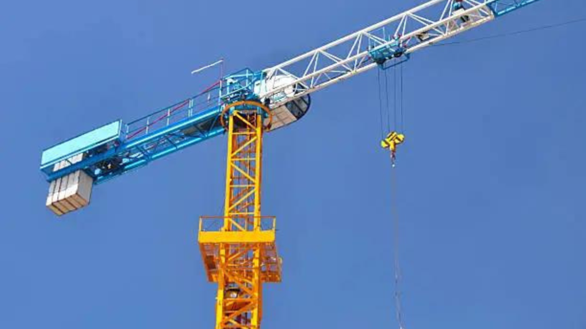 Top 5 Benefits of Winch Hire Brisbane for Construction and Heavy Lifting Projects